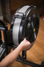 Concept2 RowErg mit Standardbeinen, Rudergerät Modell D,Luftwiderstand, Schwarz – Bild 13